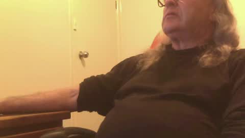 knobout online show from July 6, 2026, 12:13 pm