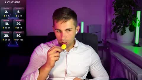 Sweet boy online show from September 19, 2025, 5:35 pm