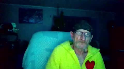 Snapshot of kodiakpm1 chatting on November 18, 2025, 9:03 am kodiakpm1 online show from November 18, 2025, 9:03 am