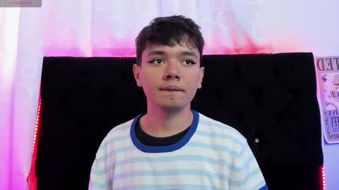 Snapshot of kody_sexy chatting on October 19, 2025, 1:34 pm kody_sexy online show from October 19, 2025, 1:34 pm