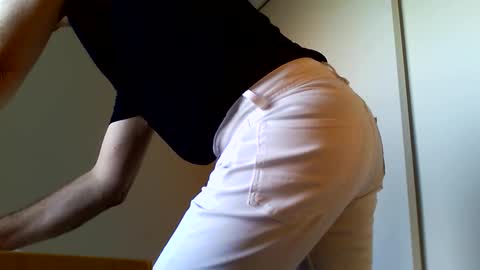 koensp8nk online show from April 7, 2026, 3:01 pm