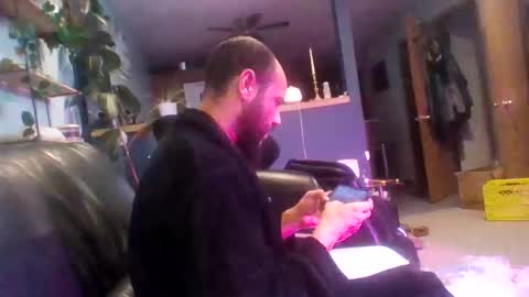 Snapshot of kofigardner chatting on December 17, 2024, 7:29 am A Dick Ting online show from December 17, 2024, 7:29 am