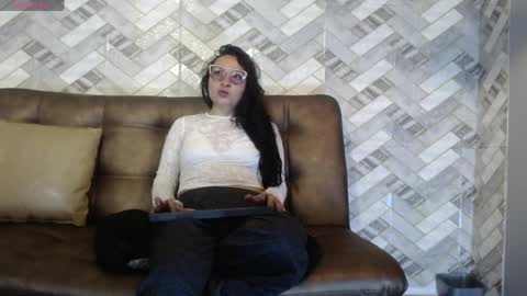 Snapshot of koko15_ chatting on May 19, 2026, 12:55 pm Koko online show from May 19, 2026, 12:55 pm