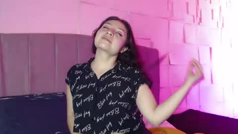 Snapshot of koko15_ chatting on June 9, 2026, 1:56 pm Koko online show from June 9, 2026, 1:56 pm