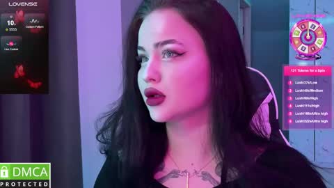 Mia online show from January 27, 2025, 3:47 am