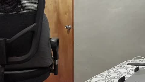 konan_89 online show from June 10, 2026, 11:24 pm