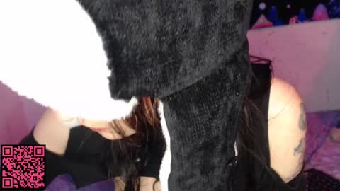 konekokawai online show from February 19, 2025, 2:12 am