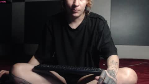 konekokawai online show from October 7, 2025, 9:01 pm