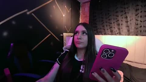 camila online show from June 20, 2026, 10:56 pm