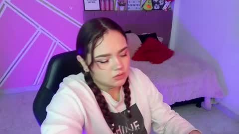 camila online show from July 11, 2026, 2:03 am