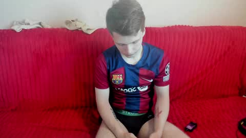 Snapshot of konnor_deviant chatting on June 5, 2026, 7:36 am konnor_deviant online show from June 5, 2026, 7:36 am