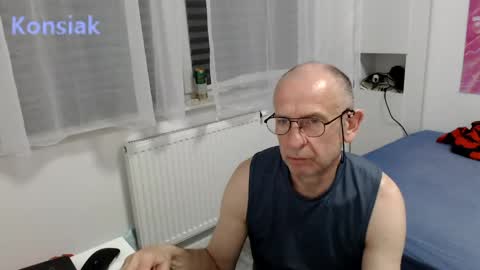 Komsiak online show from May 2, 2026, 8:36 pm