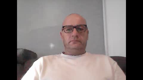 Snapshot of konsty17 chatting on March 22, 2026, 9:51 pm konsty17 online show from March 22, 2026, 9:51 pm