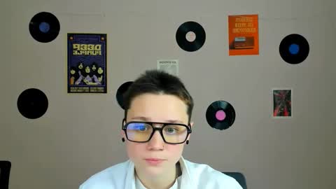 shy Kora online show from February 3, 2026, 9:47 am