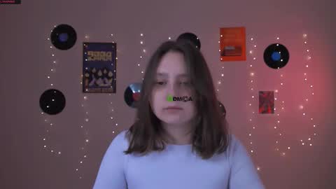 shy Kora online show from March 8, 2026, 9:02 am