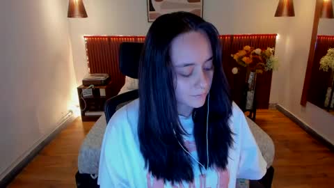 Snapshot of kora_shadow chatting on May 12, 2026, 7:55 pm Kora Shadow online show from May 12, 2026, 7:55 pm
