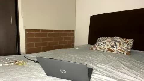 koral_hopkins online show from March 10, 2026, 2:16 am