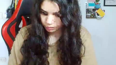 Snapshot of koranikky08 chatting on December 1, 2024, 9:15 pm Karoll online show from December 1, 2024, 9:15 pm