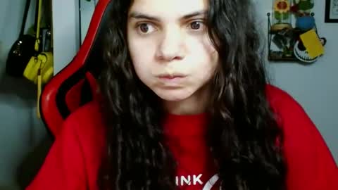 Snapshot of koranikky08 chatting on December 18, 2024, 2:10 am Karoll online show from December 18, 2024, 2:10 am