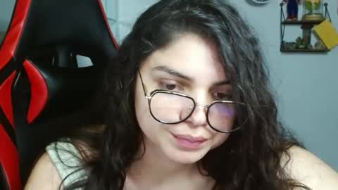 Snapshot of koranikky08 chatting on January 10, 2025, 4:01 am Karoll online show from January 10, 2025, 4:01 am