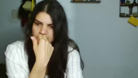 Snapshot of koranikky08 chatting on February 4, 2025, 4:59 am Karoll online show from February 4, 2025, 4:59 am