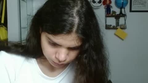 Snapshot of koranikky08 chatting on February 13, 2025, 2:34 am Karoll online show from February 13, 2025, 2:34 am