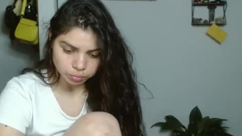 Snapshot of koranikky08 chatting on February 13, 2025, 5:37 am Karoll online show from February 13, 2025, 5:37 am