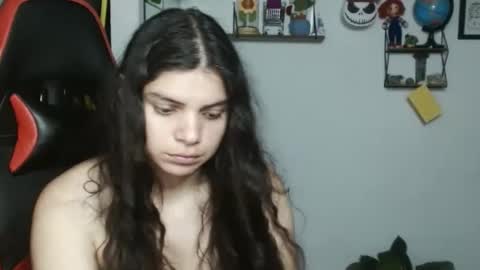 Snapshot of koranikky08 chatting on February 21, 2025, 3:23 am Karoll online show from February 21, 2025, 3:23 am