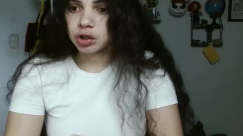 Snapshot of koranikky08 chatting on February 22, 2025, 8:31 pm Karoll online show from February 22, 2025, 8:31 pm