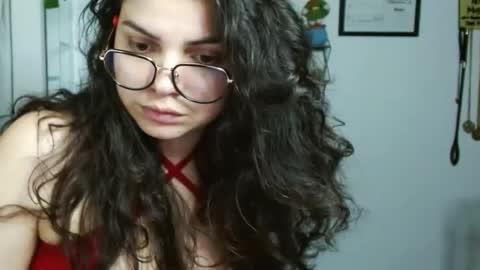 Snapshot of koranikky08 chatting on September 23, 2025, 1:30 am Karoll online show from September 23, 2025, 1:30 am