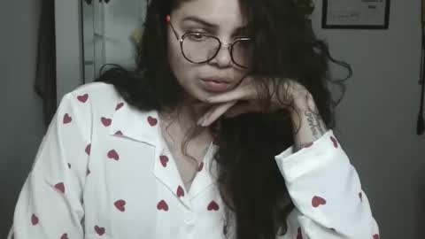 Snapshot of koranikky08 chatting on October 18, 2025, 1:08 am Karoll online show from October 18, 2025, 1:08 am