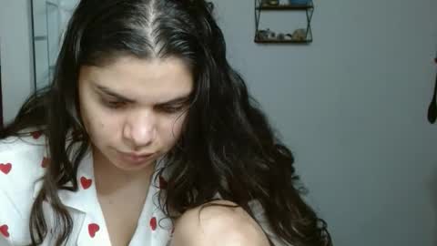 Snapshot of koranikky08 chatting on November 5, 2025, 1:49 am Karoll online show from November 5, 2025, 1:49 am