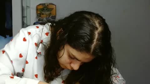 Snapshot of koranikky08 chatting on June 11, 2026, 9:35 pm Karoll online show from June 11, 2026, 9:35 pm