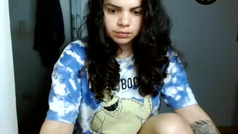 Snapshot of koranikky08 chatting on June 18, 2026, 1:39 am Karoll online show from June 18, 2026, 1:39 am