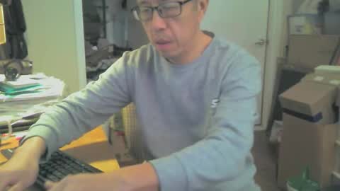 koreancock50 online show from February 21, 2026, 6:42 pm