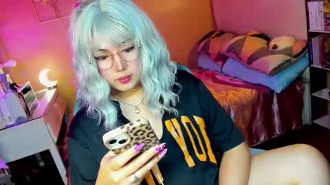 MISS ALICIA online show from September 24, 2025, 2:04 am