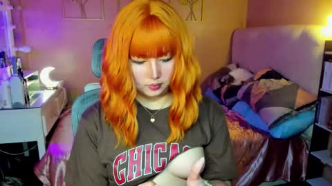 MISS ALICIA online show from September 25, 2025, 2:37 am