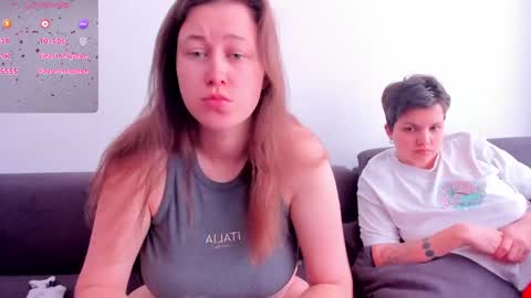 Snapshot of kortney_williams chatting on June 4, 2026, 3:07 pm Twiix online show from June 4, 2026, 3:07 pm