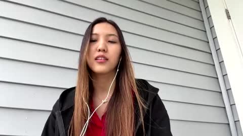 Ariela online show from May 14, 2026, 9:21 pm