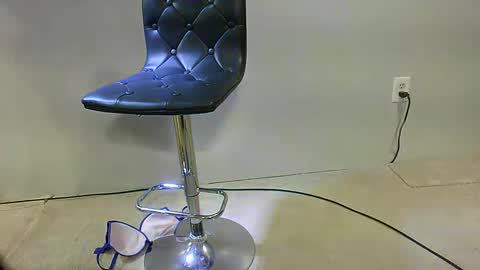 Snapshot of koshkabdsmoh chatting on December 10, 2024, 8:38 pm More online show from December 10, 2024, 8:38 pm