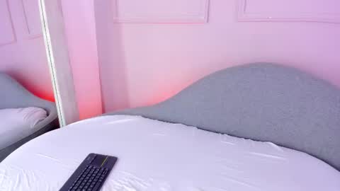K O S M I C online show from July 31, 2026, 1:54 pm