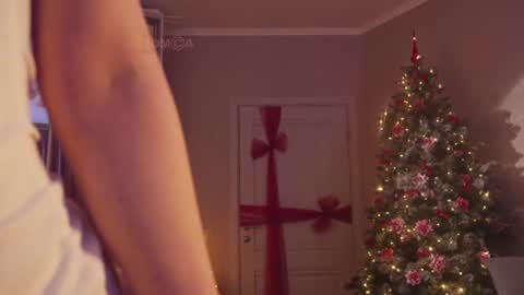 Snapshot of kottyaa_ch chatting on January 1, 2025, 2:19 am Kottyaa cb FOLLOWING online show from January 1, 2025, 2:19 am