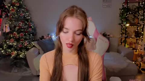 Snapshot of kottyaa_ch chatting on January 8, 2025, 9:01 pm Kottyaa cb FOLLOWING online show from January 8, 2025, 9:01 pm