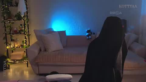 Snapshot of kottyaa_ch chatting on November 6, 2025, 7:37 pm Kottyaa cb FOLLOWING online show from November 6, 2025, 7:37 pm