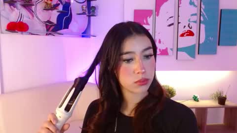 Elizabeth online show from March 13, 2026, 12:12 pm