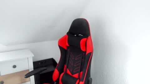 Snapshot of kozik1992 chatting on January 12, 2026, 8:08 am Bartek online show from January 12, 2026, 8:08 am