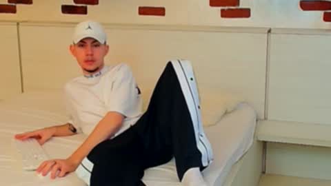 KrewVaughn online show from March 16, 2026, 7:01 am