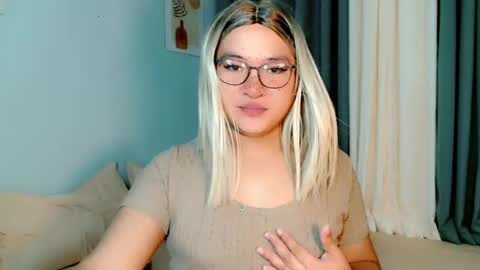 krezikeed online show from March 27, 2026, 4:18 am