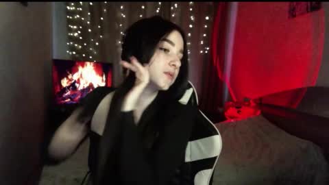 Snapshot of krisbadass chatting on October 7, 2025, 7:38 am Kris online show from October 7, 2025, 7:38 am