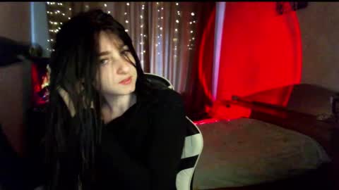 Snapshot of krisbadass chatting on October 9, 2025, 8:34 am Kris online show from October 9, 2025, 8:34 am